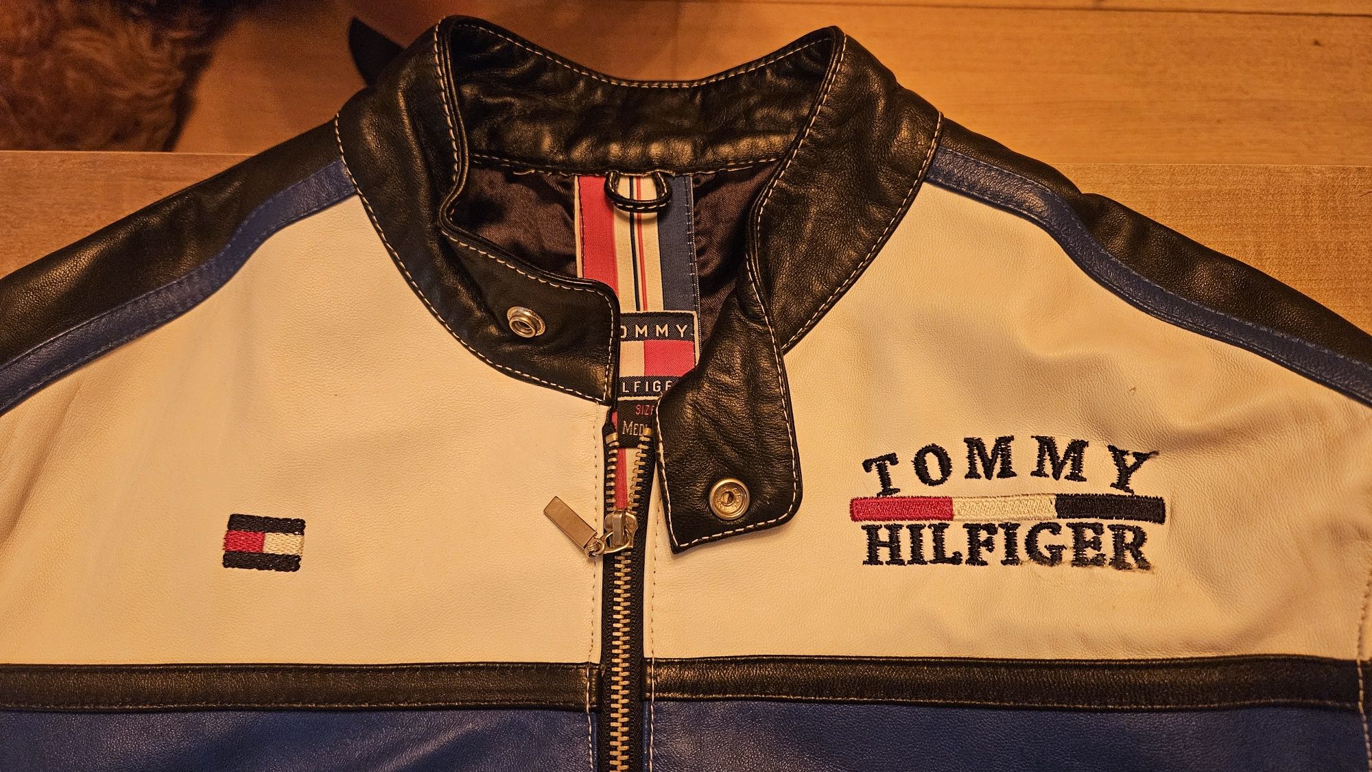 Kurtka tommy hilfiger jak nowa