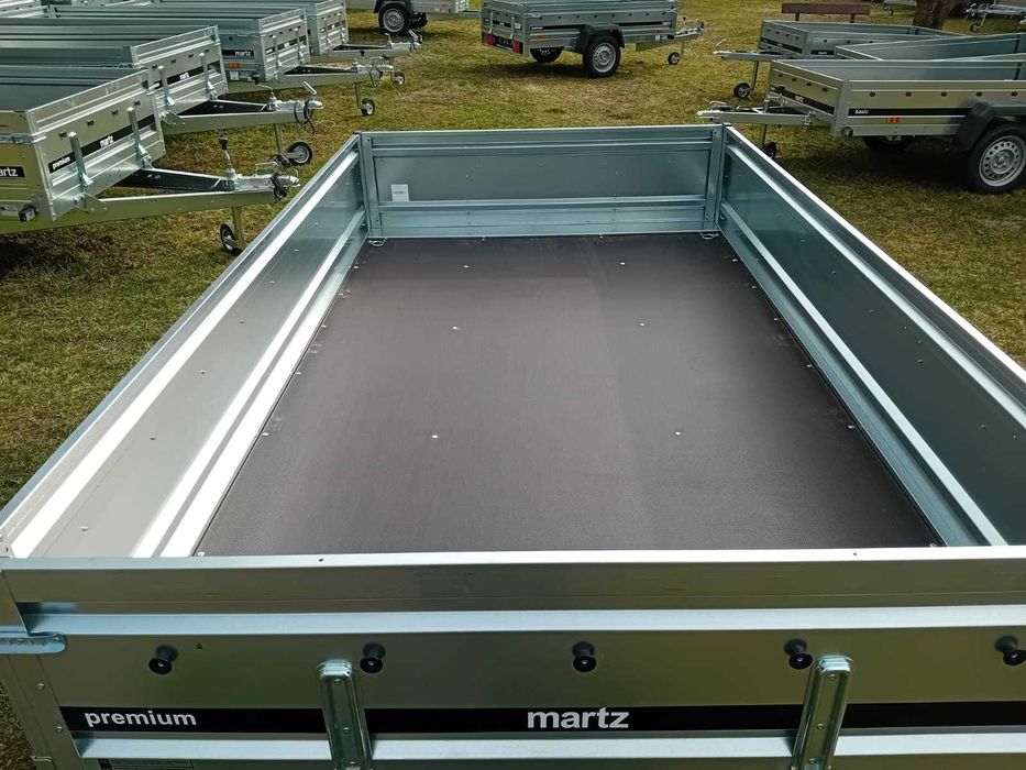 Sprzedam przyczepkę samochodową Martz PREMIUM 265x150