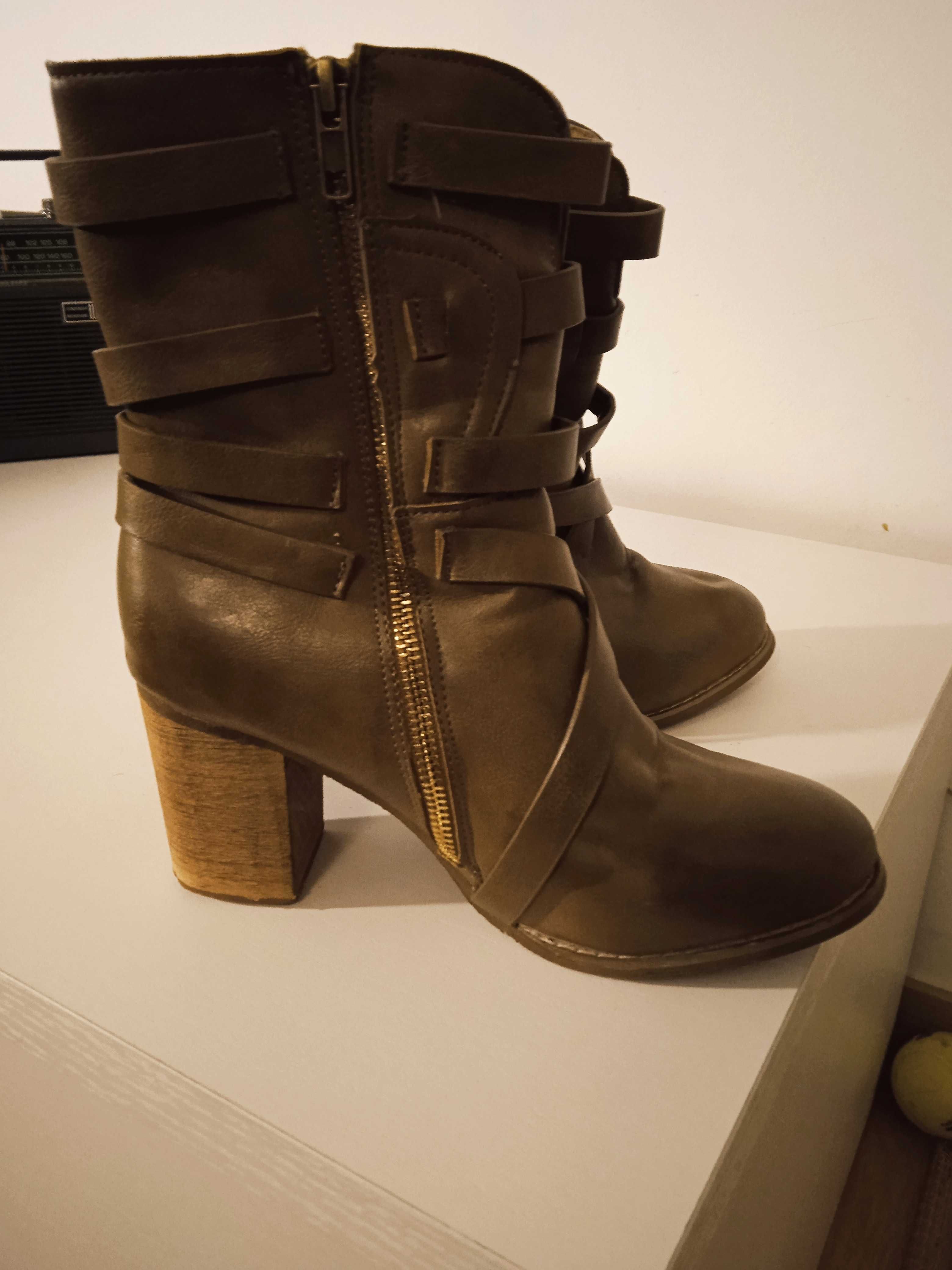 Botas senhora Camel 38