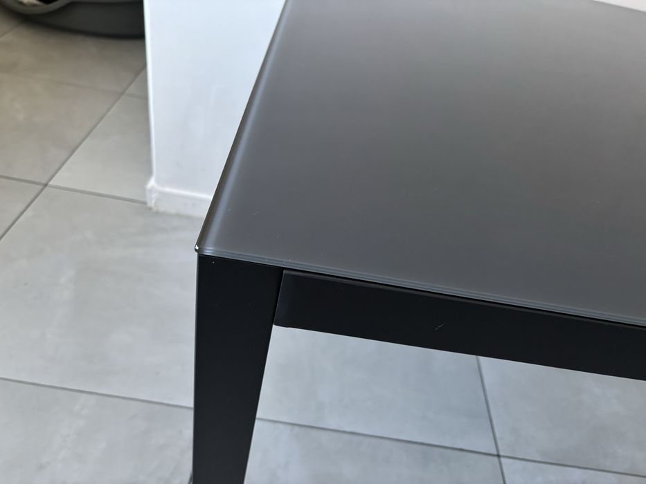 Mesa metal e vidro 90x90cm