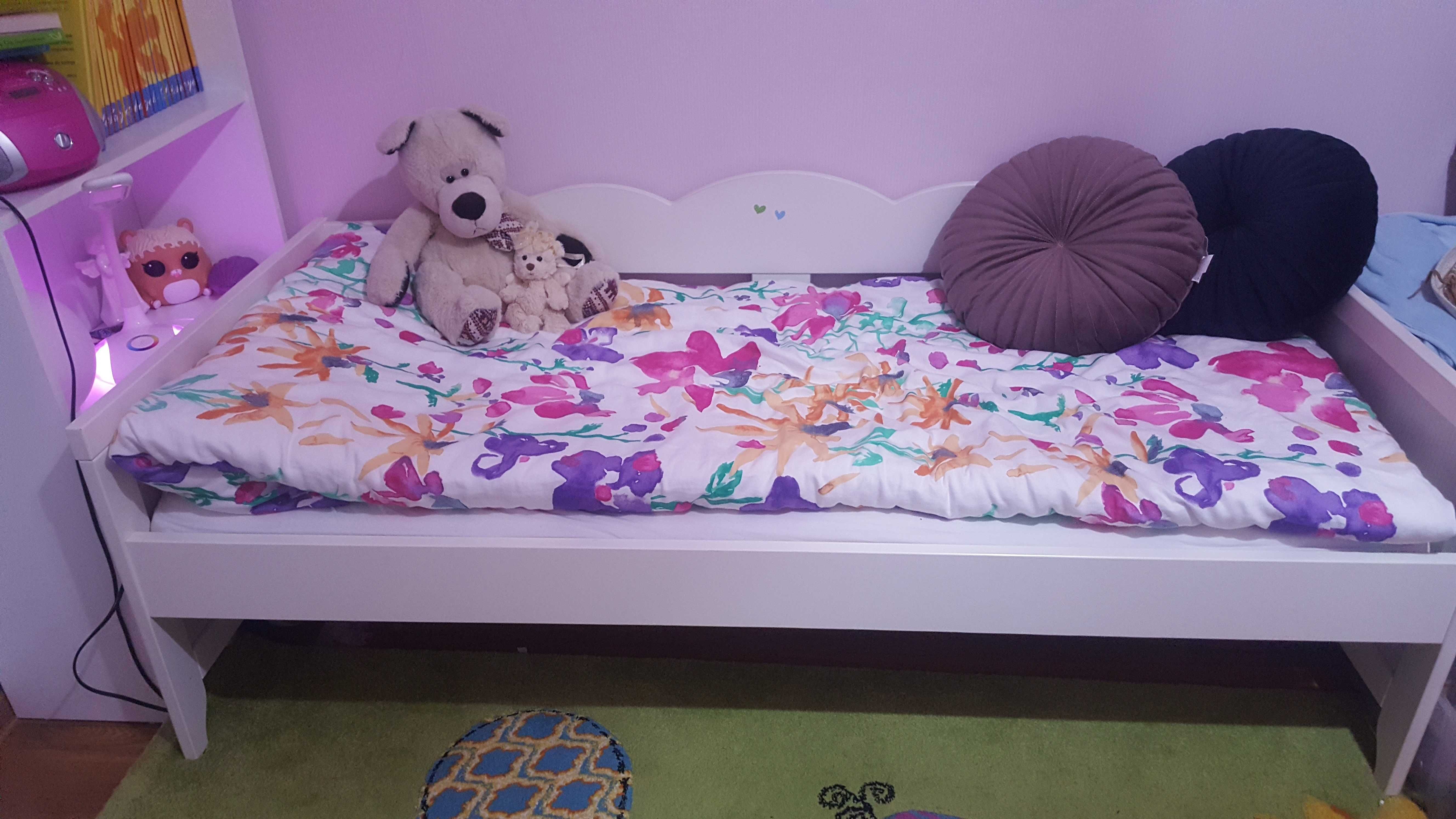 Piekne łóżko IKEA Hensvik + materac