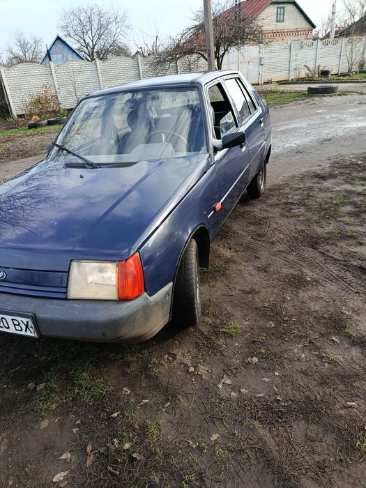 Продам славуту 2010 года выпуска инжектор на полном исправном ходу