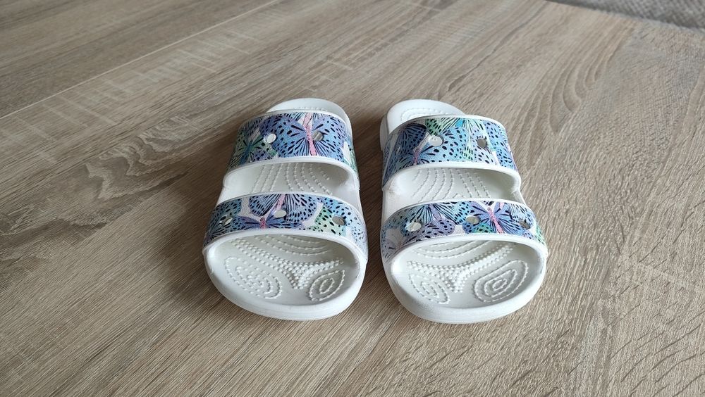 Klapki Crocs C12 dla dziewczynki