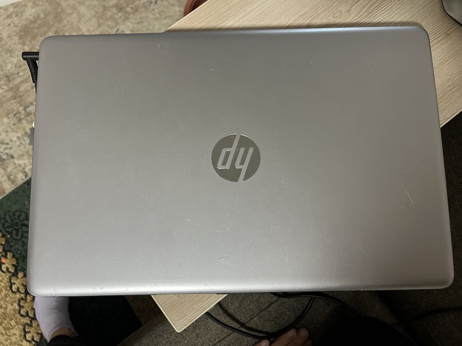 Ноутбук HP 250 G7