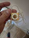 IPod Shuffle złoty