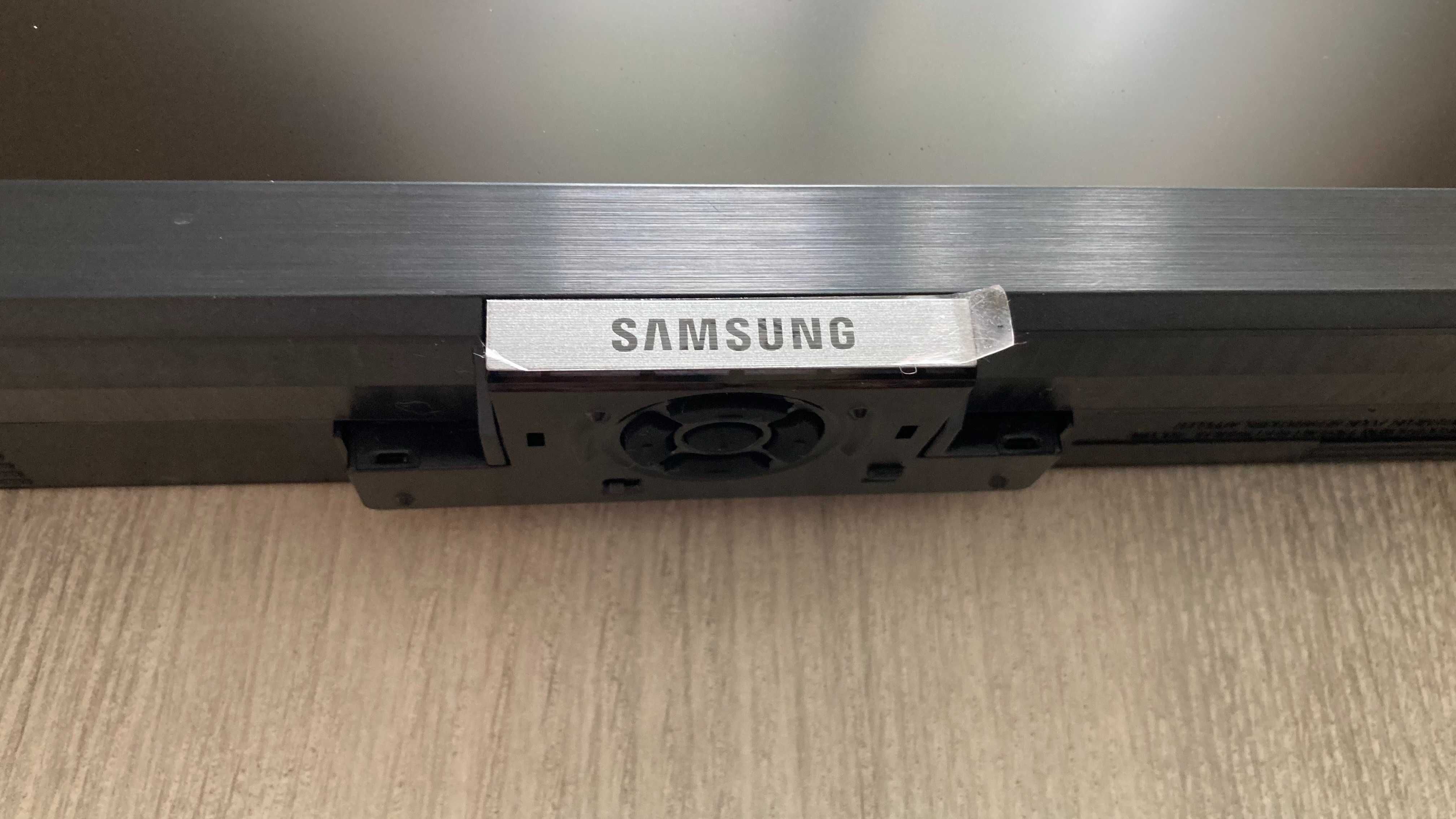 Телевізор / смарт монітор LED SAMSUNG 32 LS32BM7000UUXEN SMART M7 4K