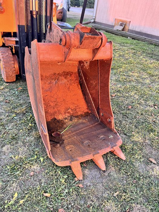 Łyżka do koparki 73 uchwyt 25