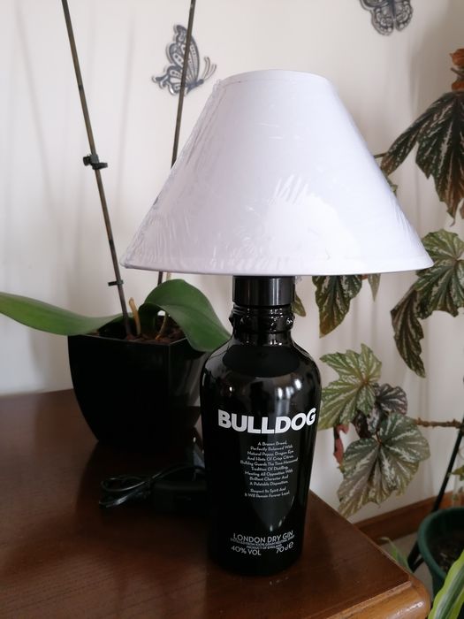 Candeeiros de garrafas de vidro