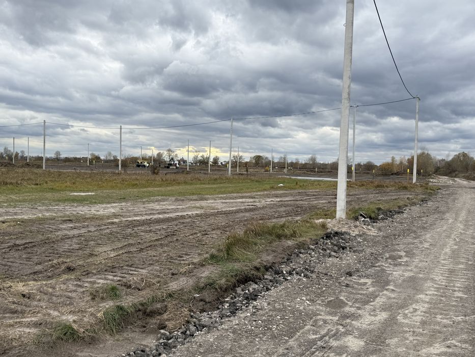 Зазимя,6,2сот. новий масив біля Десни,асфальт,локація ТОП