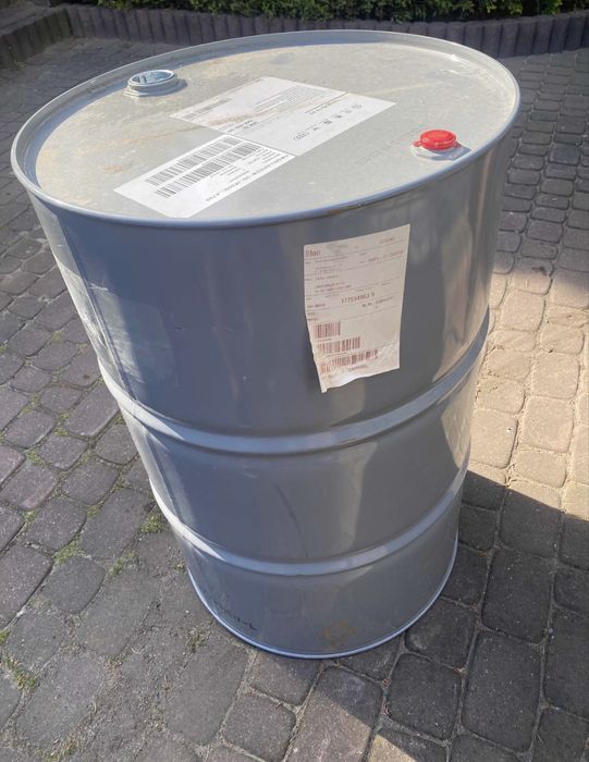 Sprzedam beczki metalowe po oleju silnikowym
