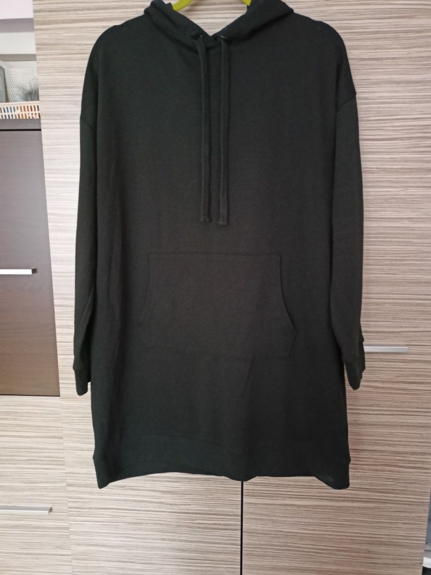 Czarna bluza Janina KIK 44
