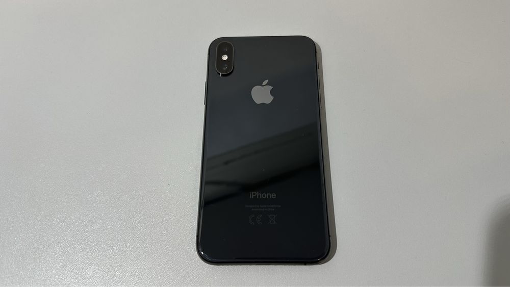 IPHONE XS 64GB, CZARNY, stan bardzo dobry , szkło