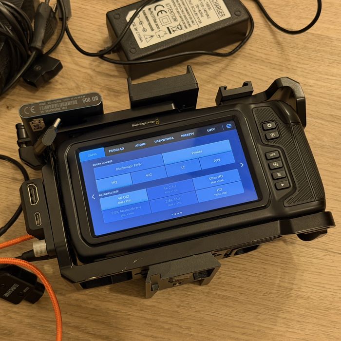 Kamera Blackmagic pocket 4k, wiele dodatków