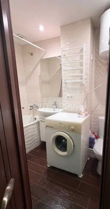 Продаж 2-кім квартири, 5 поверх  біля м. Нивки