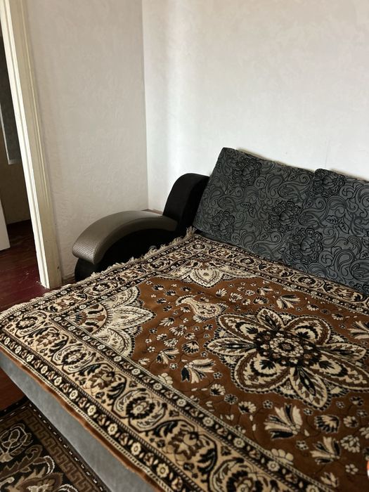 Продаж 1 кім по Стуса