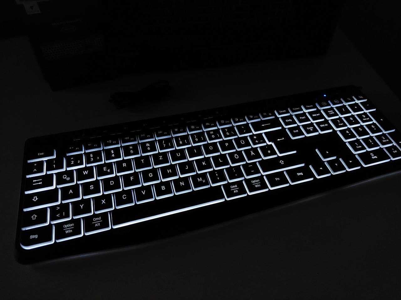 Безшумна бездротова клавіатура TECURS WK007 BT+WiFi з підсв.mono-white
