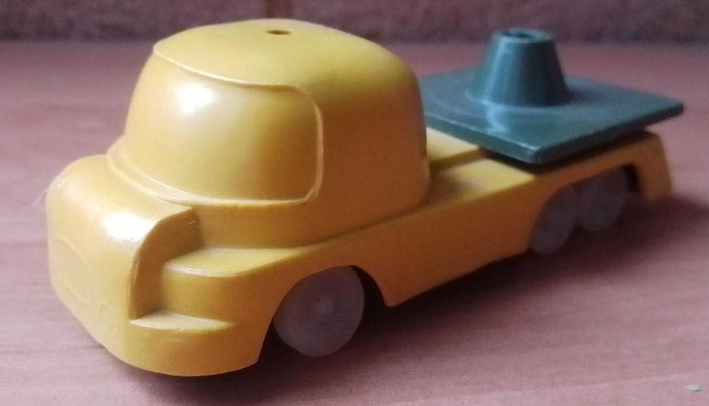 игрушка ссср транспортная пластик металл 60-70