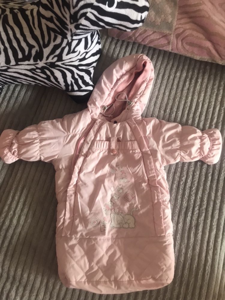 Комбинезон зимний ,куртка зимняяконверт розовый 3-6 месяцев на девочку