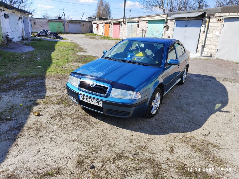 Продам Шкода Октавия тур