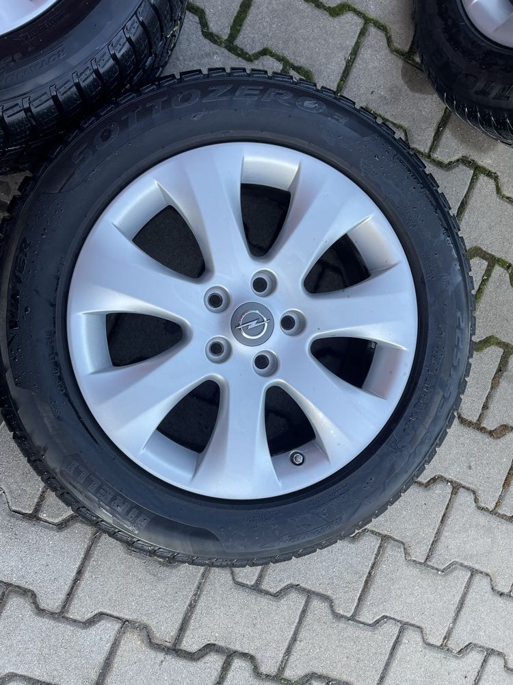 Kola zimowe astra zafira c insignia b 5x115 et44 opony 225/55/17 pirel