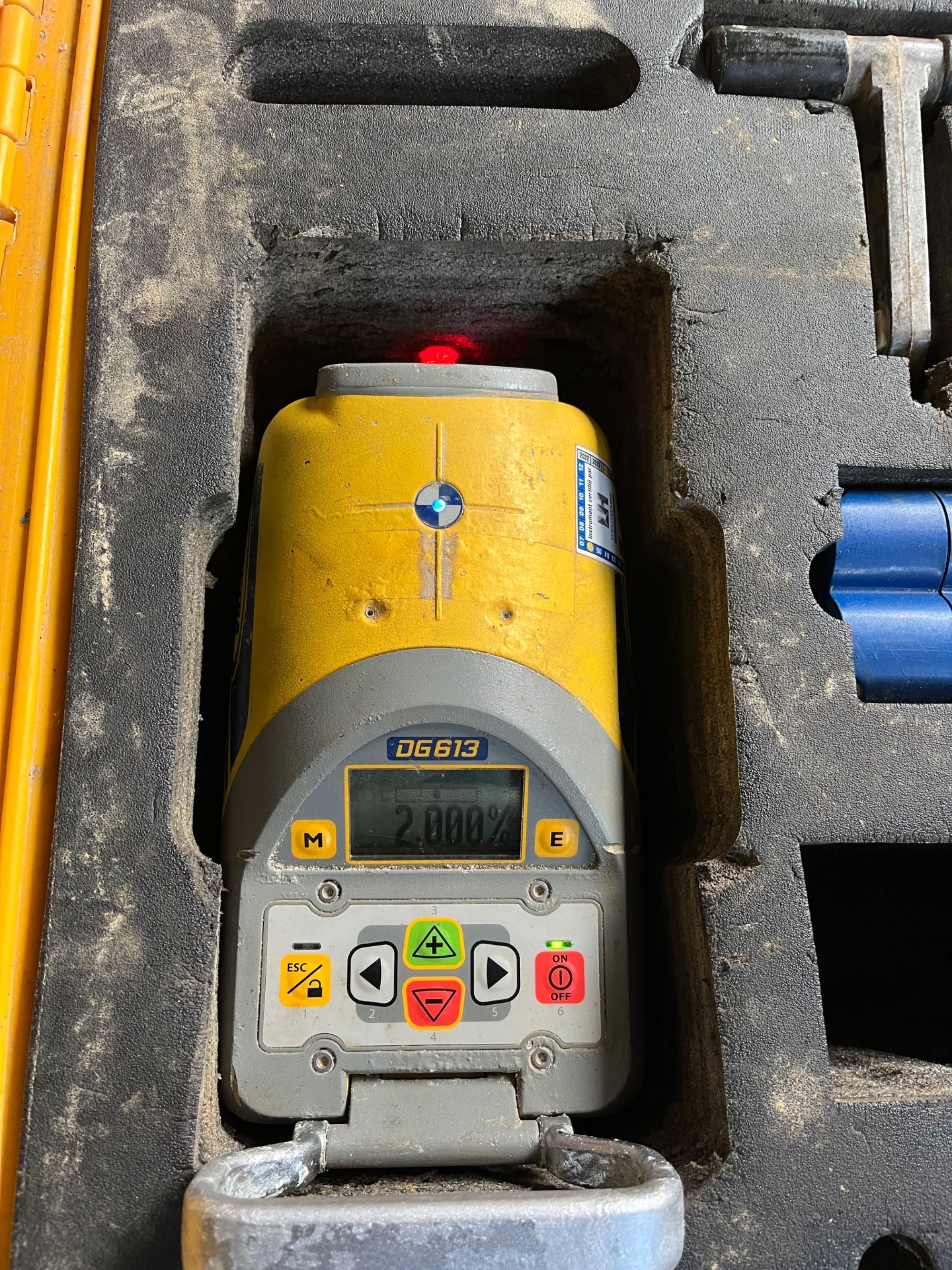 Laser rurowy kanalizacyjny spectra dg616 leica hilti topcon