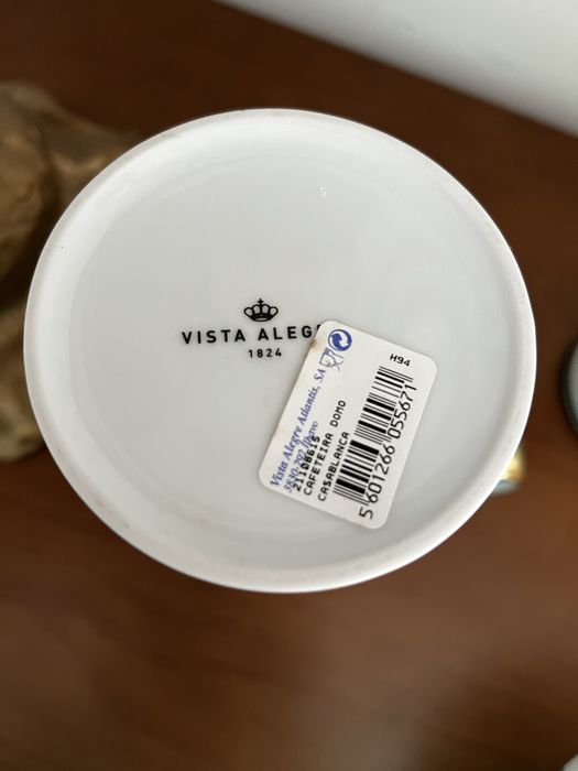 Lindíssima cafeteira Vista Alegre, mítico Casablanca.