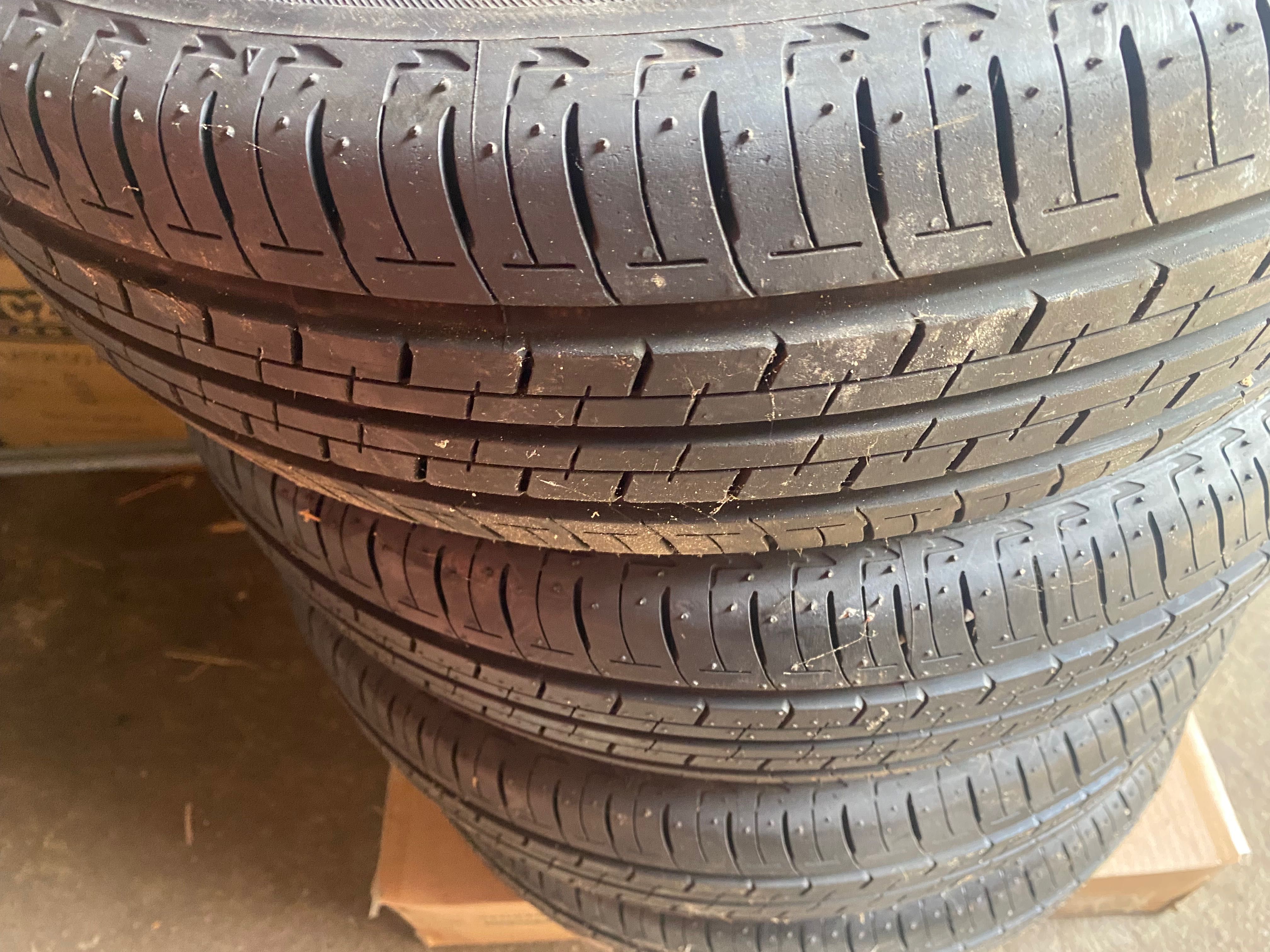 Opony letnie 175 60 R16 bdb Bridgestone Ecopia kpl. 4 szt, jak nowe