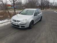 VW Golf 5 1.6 (Фольцваген Гольф)