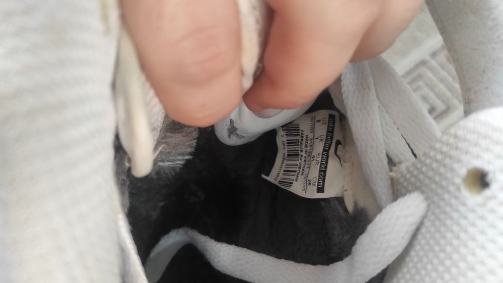 Зимові кросівки Nike