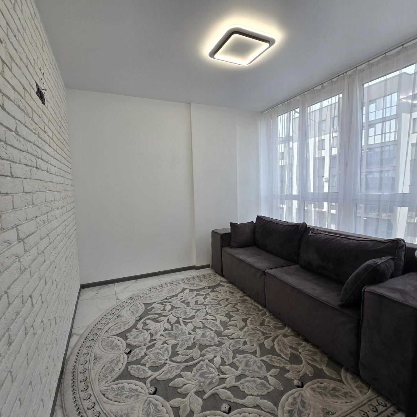 ID:12314
Продаж 1.5 кімнаної квартири в центрі