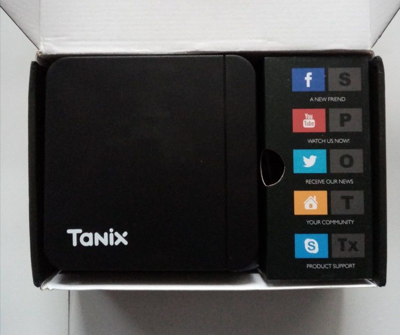Приставка Tanix W2 2/16Gb Android 11(як x96max+, a95x)