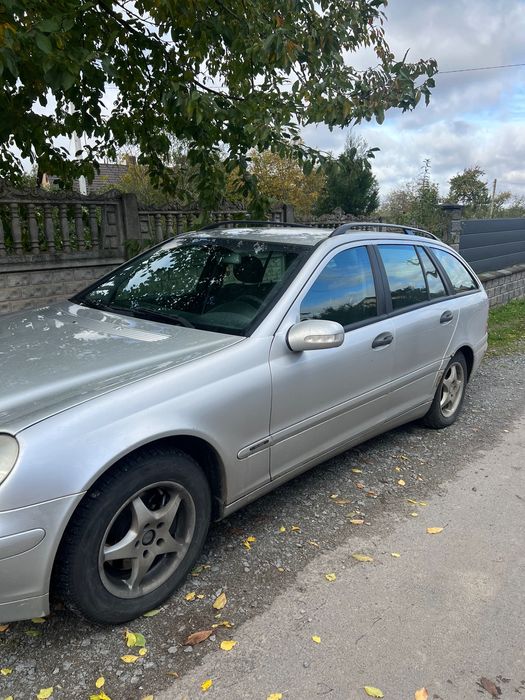 Mercedes-Benz C200 2003