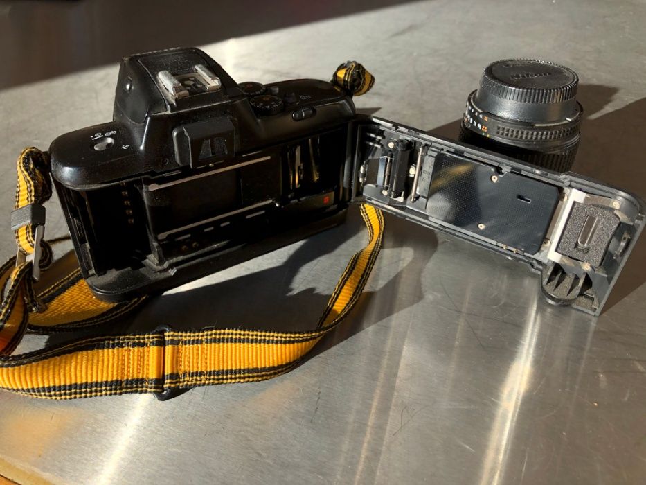 Nikon F401 Analógica - Máquina Fotográfica Analógica