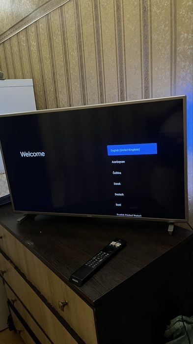 Телевізор Philips Ambilight
