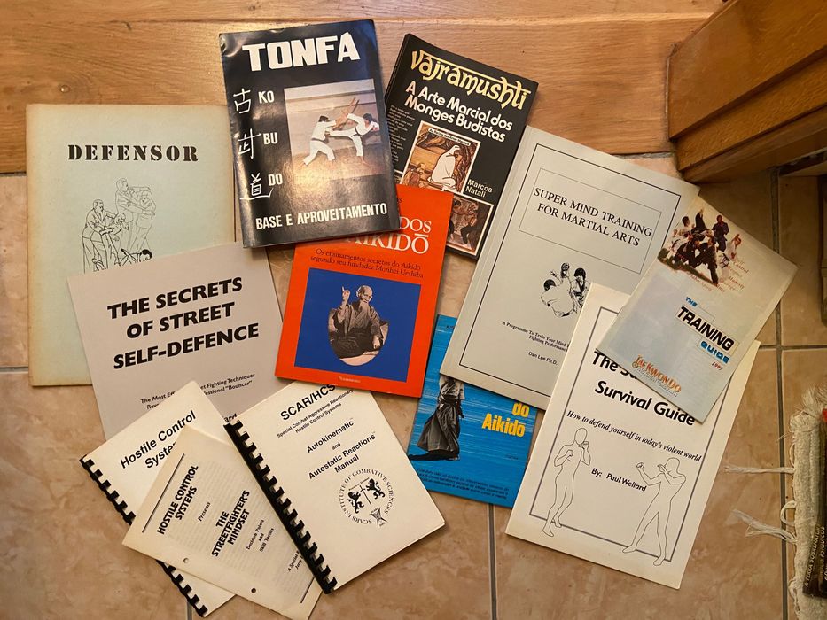 Vendo livros diversos
