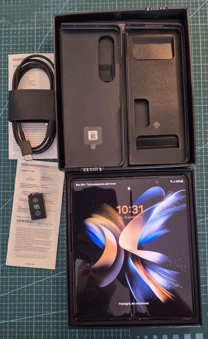 Samsung Galaxy Fold Z4 512GB RAM 12GB Phantom Black