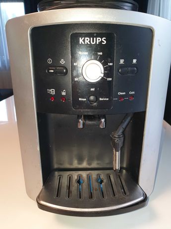 ekspres do kawy Krups EA 8005