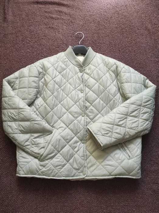 Женская курточка (оливка, размер М, Б/У)