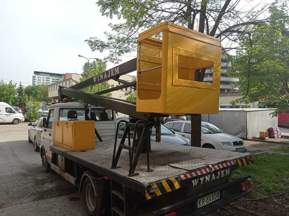 Zwyżka , podnośnik koszowy Iveco 14m