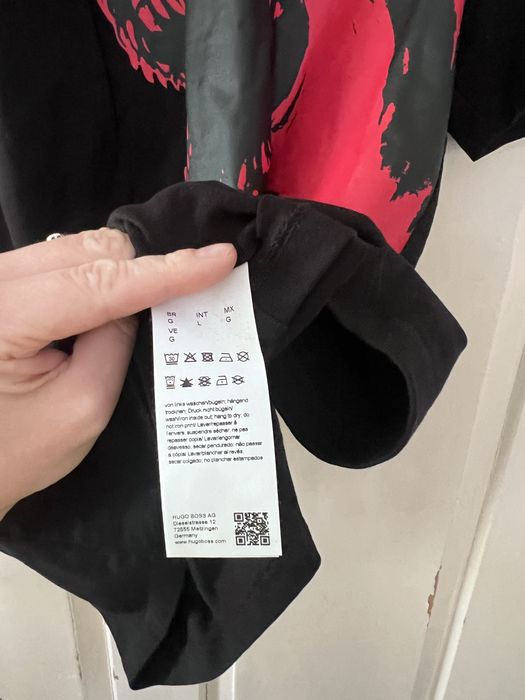 Оригінал Футболка HUGO BOSS (HUGO) Shark Print розмір L