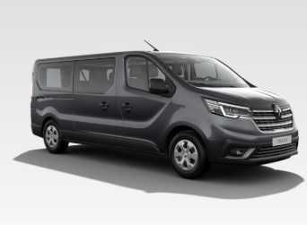 Wynajem busa 9-osobowego Renault Trafic diesel automat z 2024r.