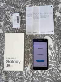 Telefon Samsung Galaxy J5 6