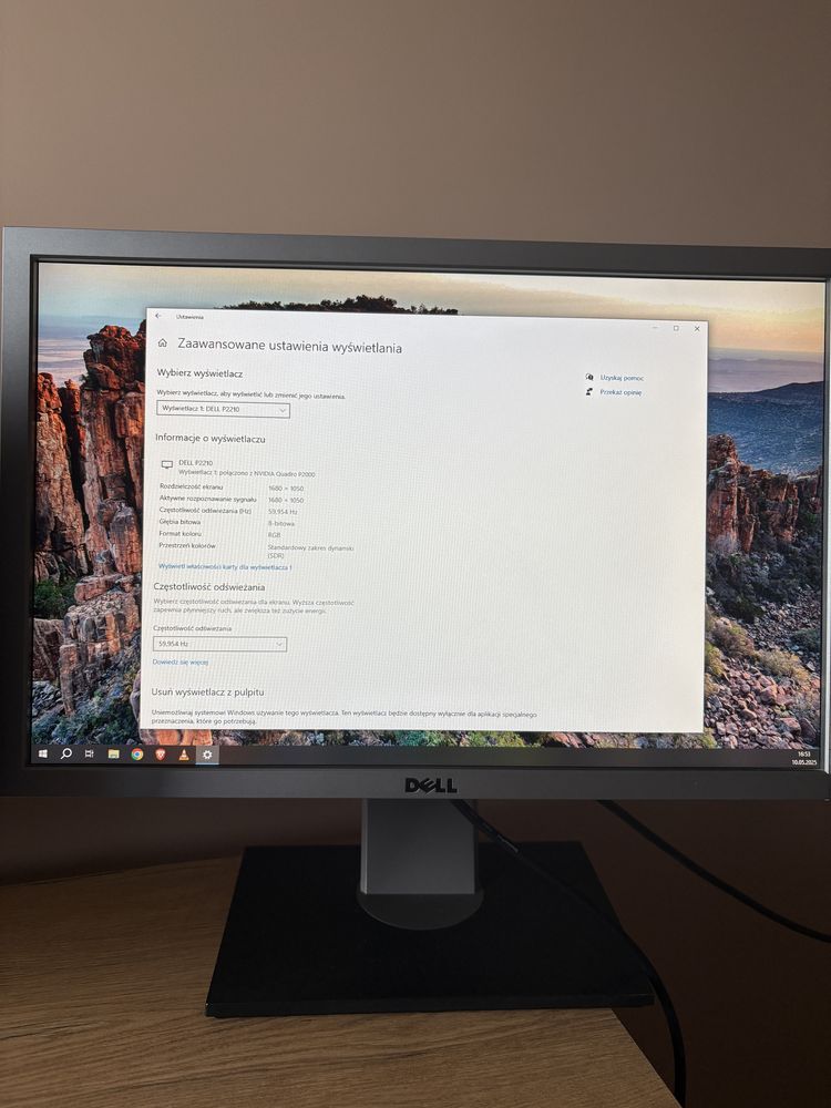 Monitor Dell P2210