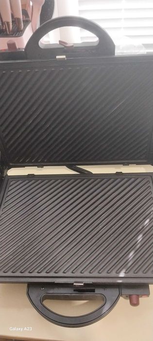 Продам электрический гриль first fa 5330