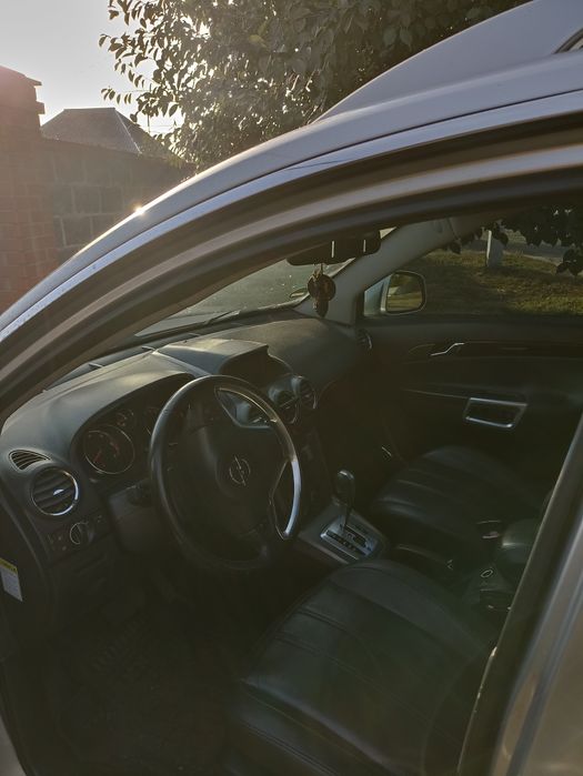 Опель антара полний привод.Обмін.