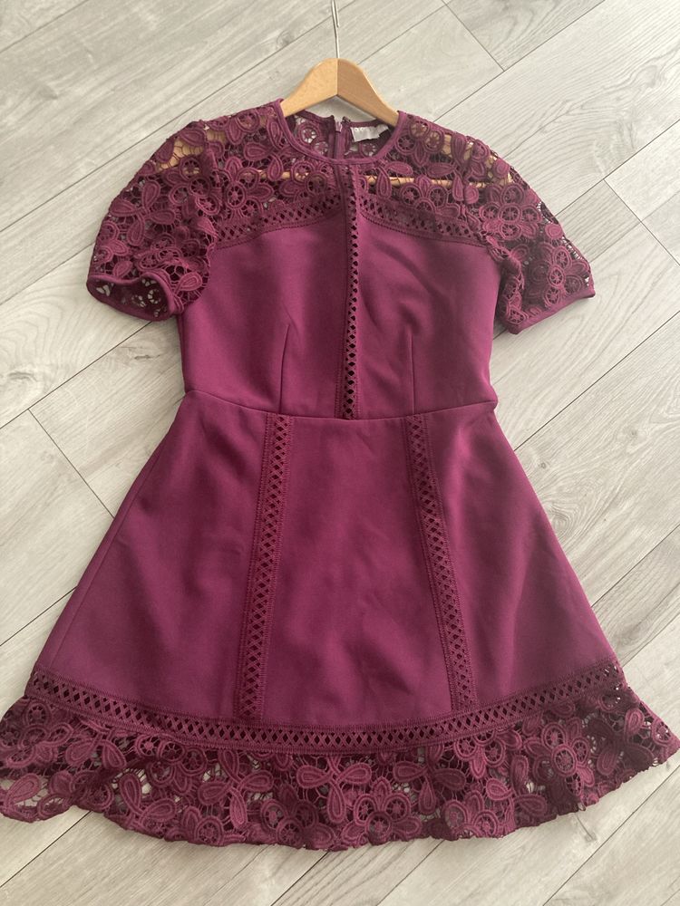 Asos sukienka z koronką