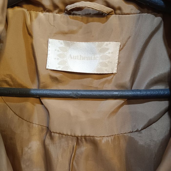 Куртка жіноча осіння весіння