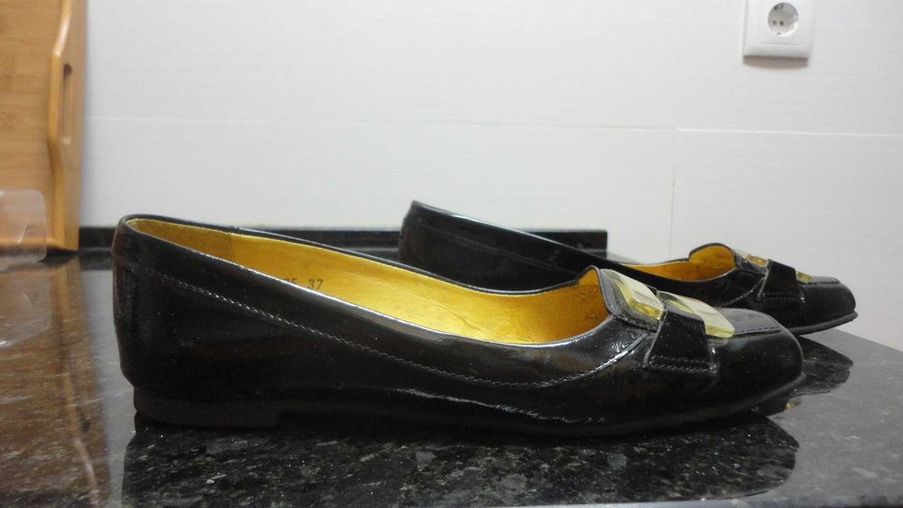 Sapatos rasos de senhora pretos Hera