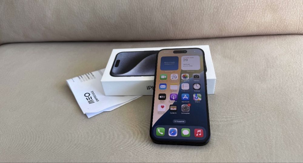 Iphone pro 15 com garantia