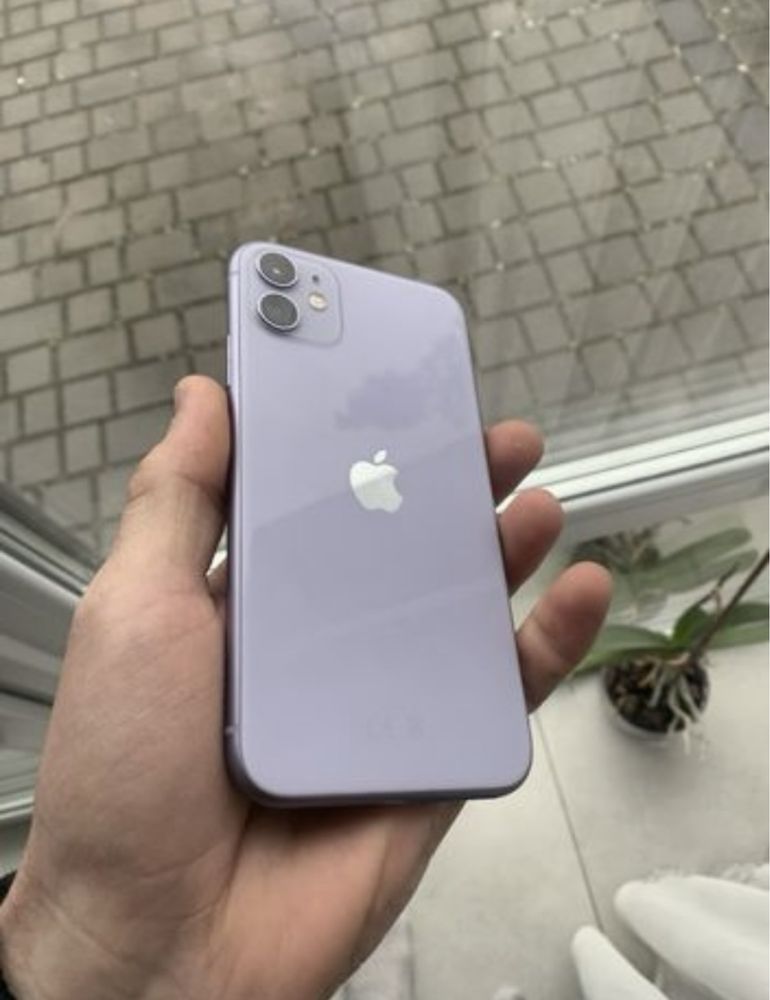 Продам iPhone 11, 64Gb.